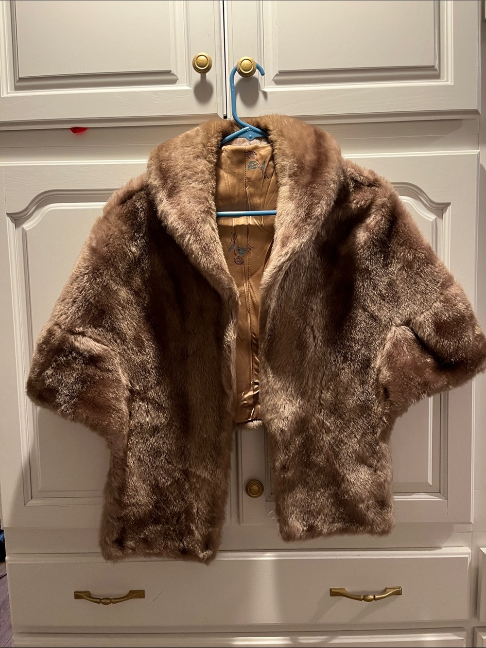 Vintage Faux Fur Caplet / Shawl